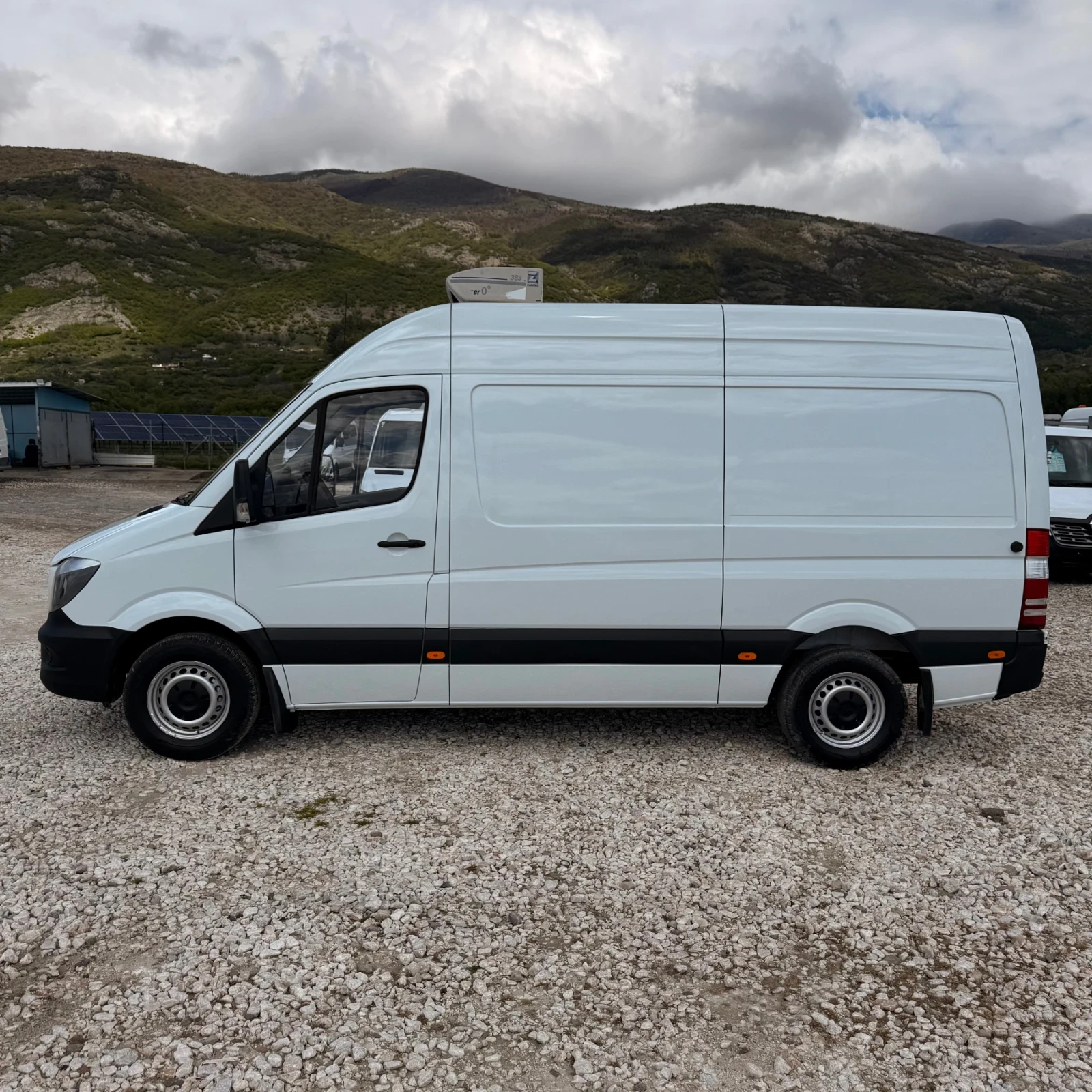 Mercedes-Benz Sprinter 316 2броя-ХЛАДИЛЕН-ЕВРО6-КЛИМАТРОНИК - изображение 4