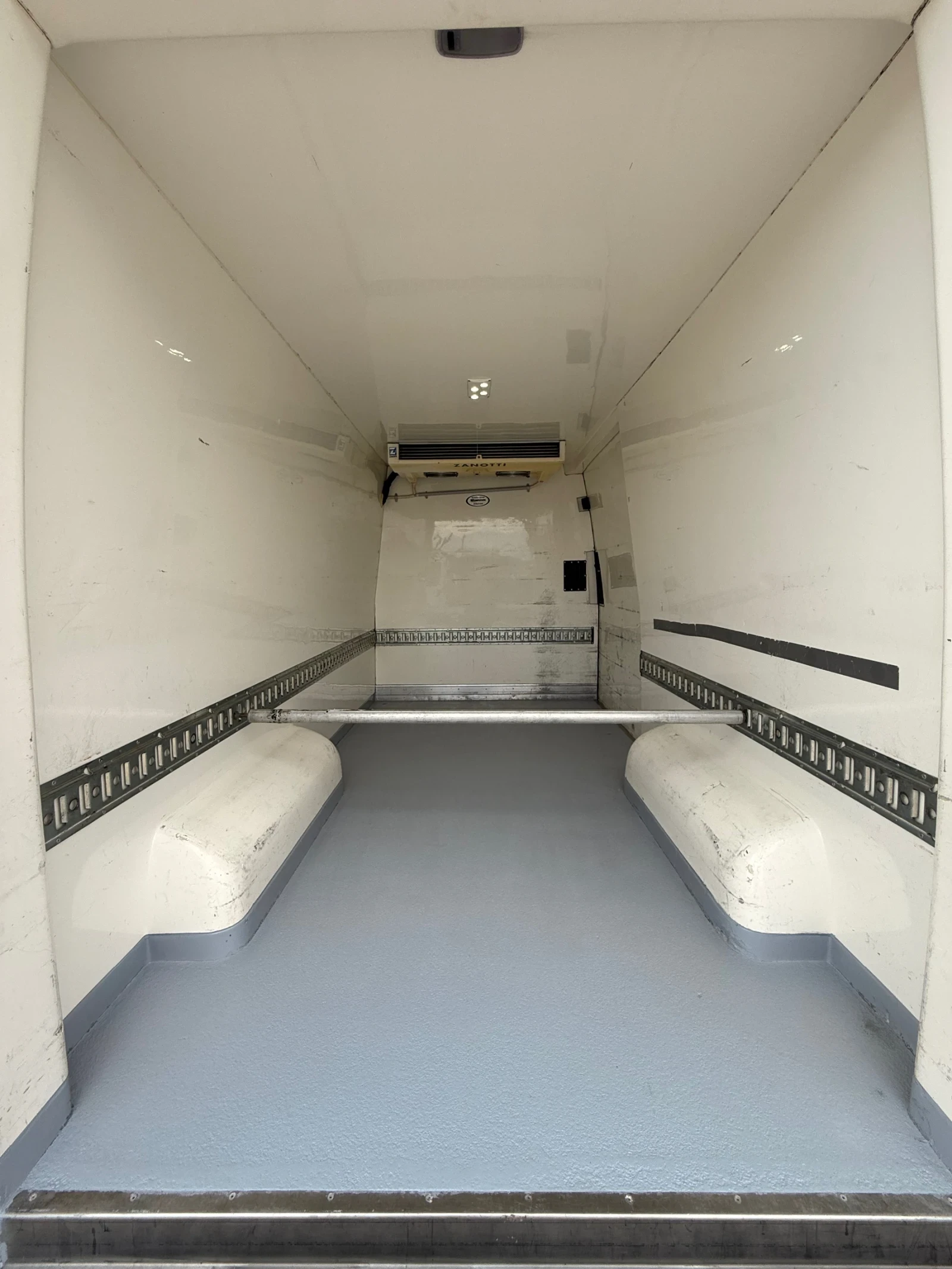 Mercedes-Benz Sprinter 316 2броя-ХЛАДИЛЕН-ЕВРО6-КЛИМАТРОНИК - изображение 9