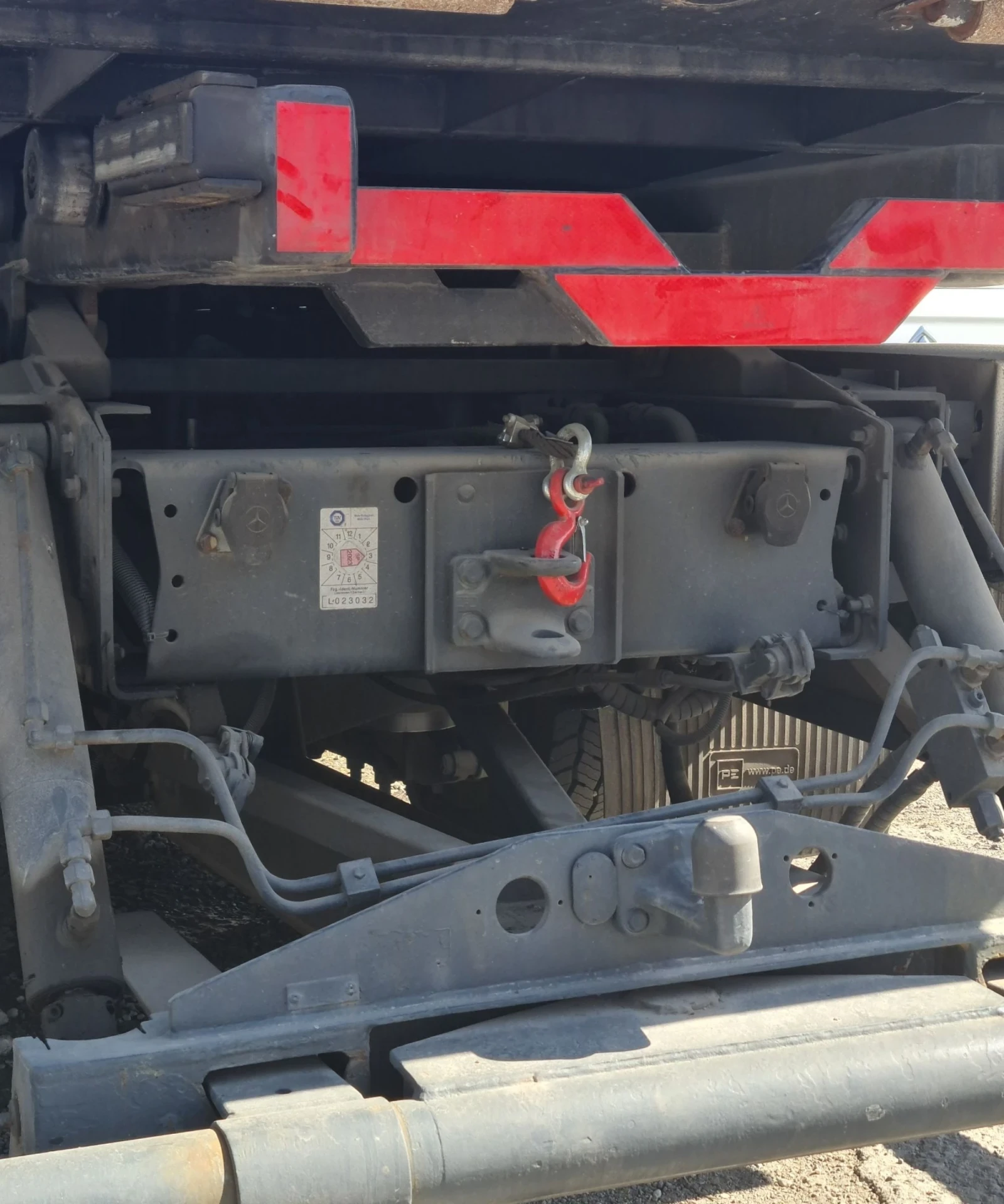 Mercedes-Benz Atego 1318 - изображение 9