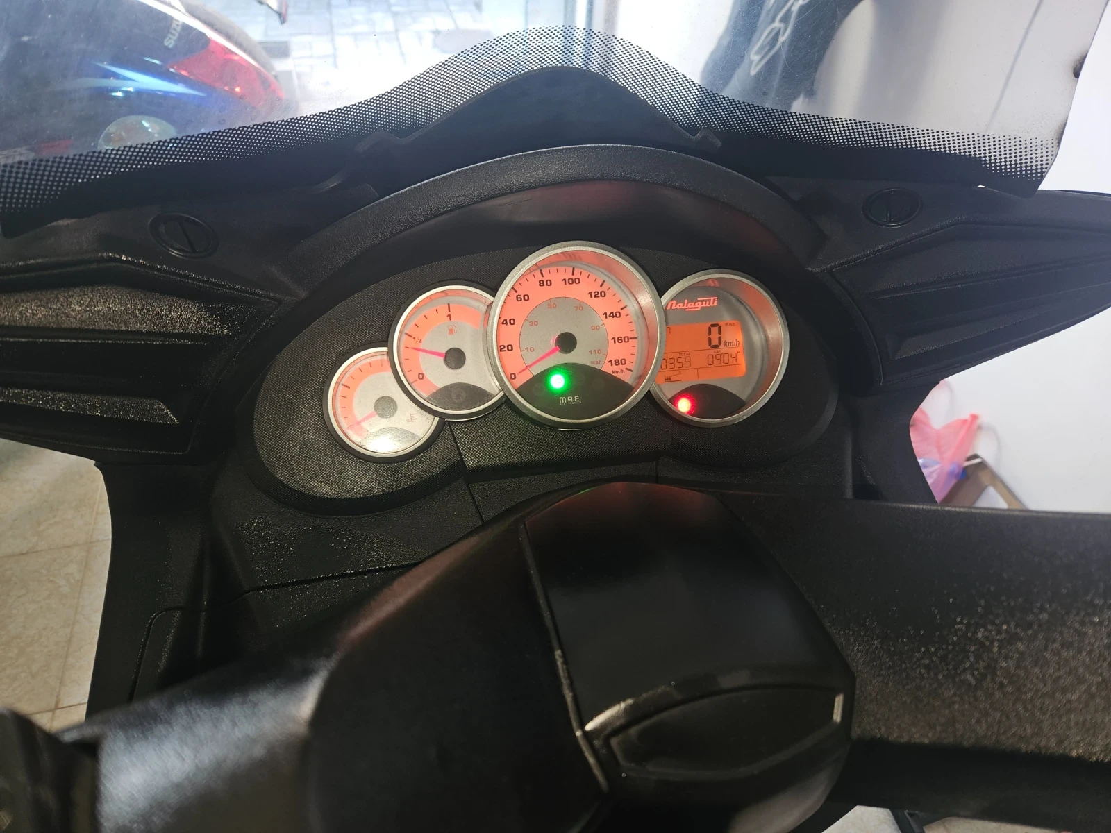 Malaguti Madison 125, снимка 6 - Мотоциклети и мототехника - 54295725