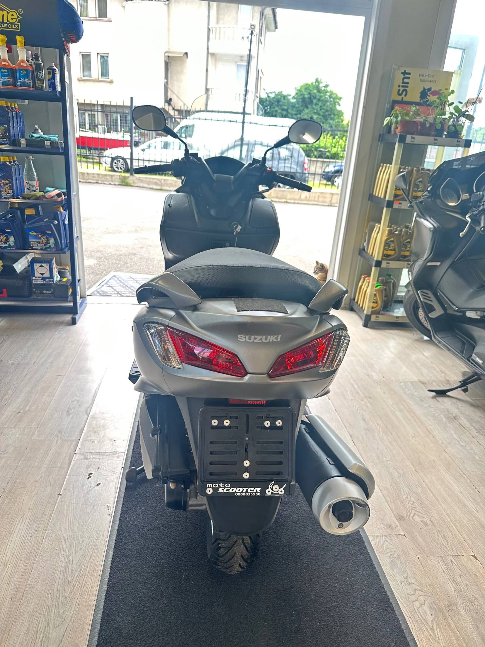 Suzuki Burgman 200i ABS 07.2015г., снимка 14 - Мотоциклети и мототехника - 54780530