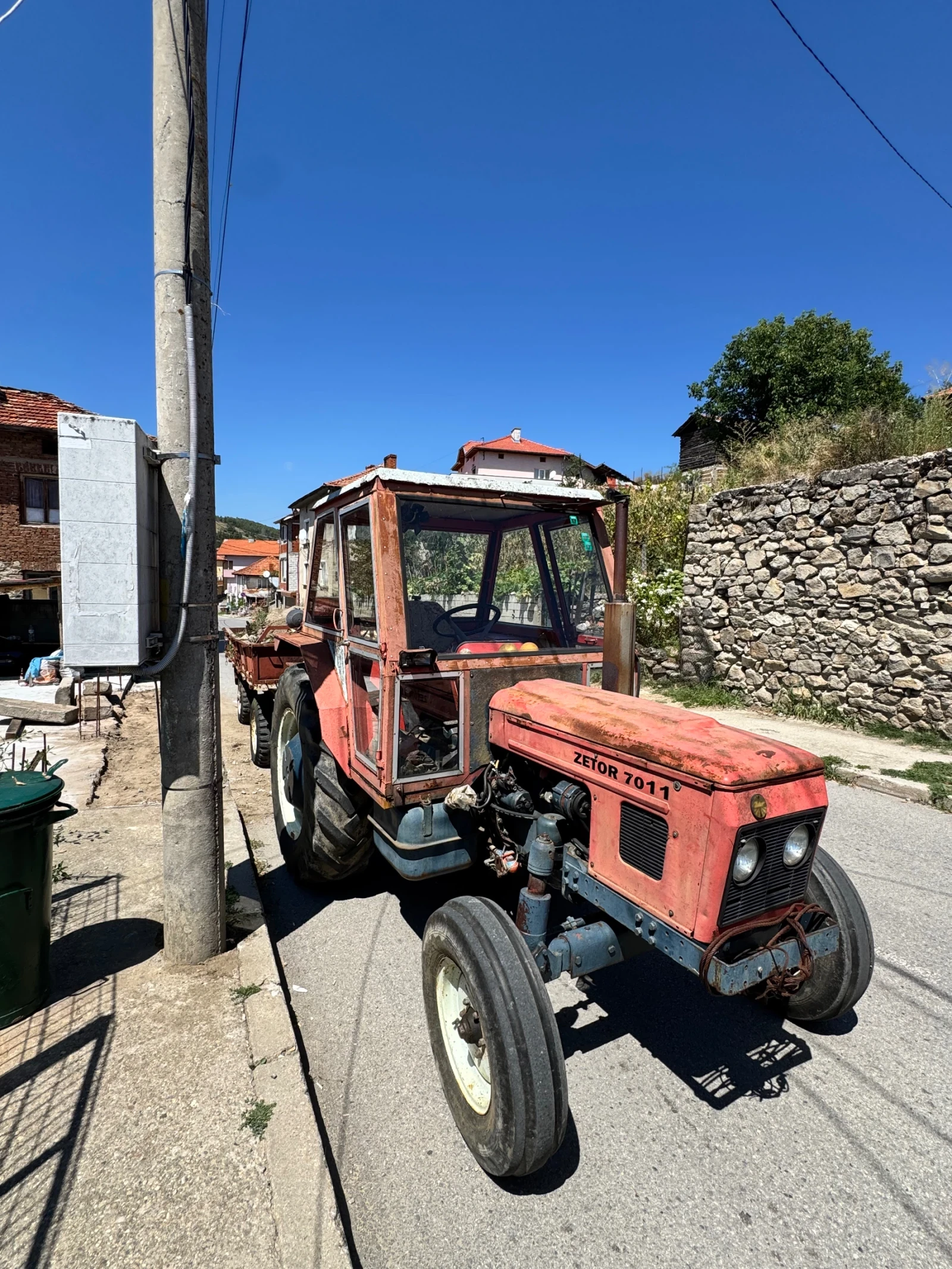 Трактор Zetor 7011, снимка 3 - Селскостопанска техника - 55709716