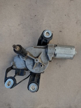 0390201800     Volkswagen Golf V   1K6955711B | Mobile.bg    5