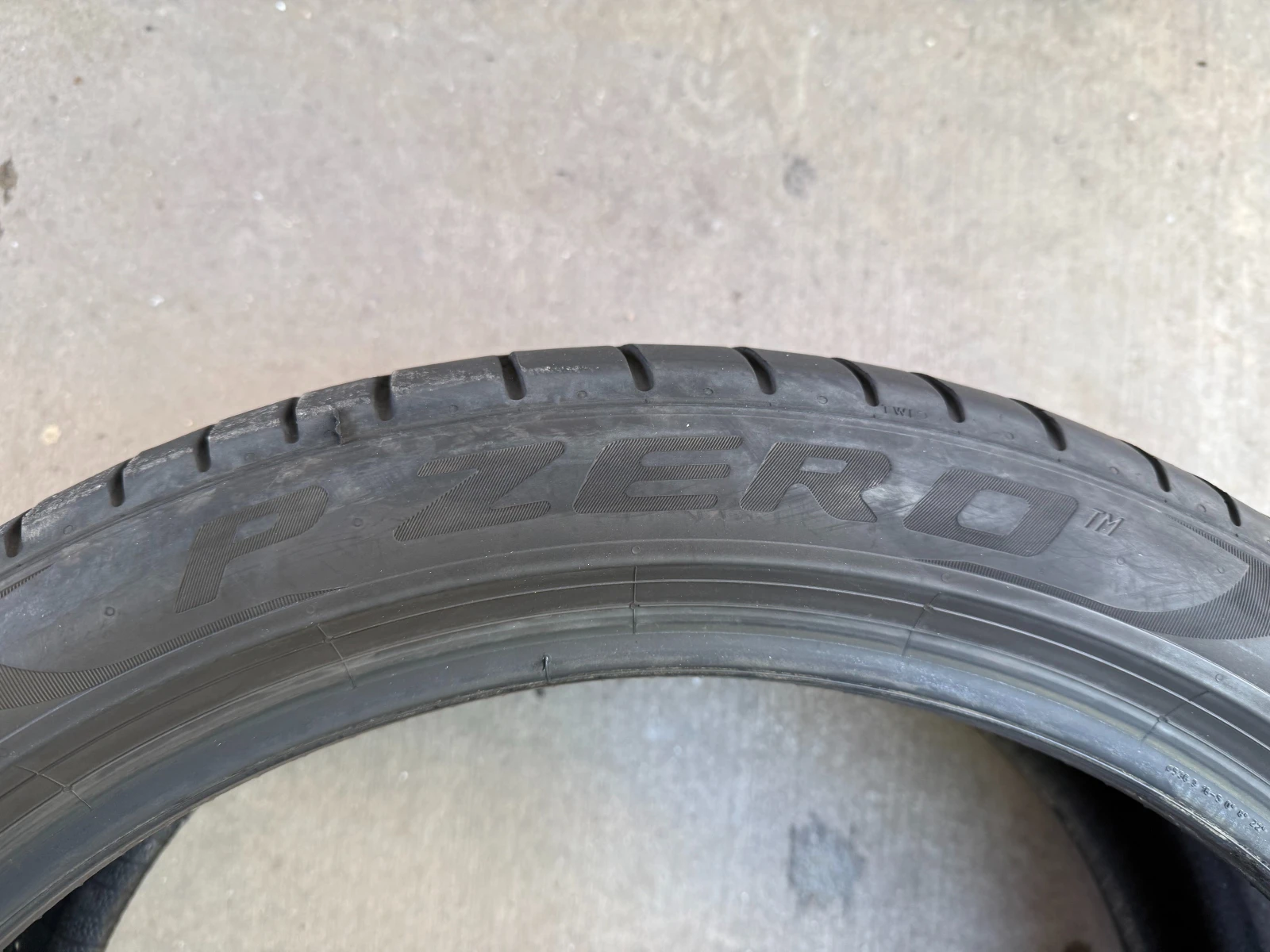 Гуми Летни 255/40R21, снимка 7 - Гуми и джанти - 54444366