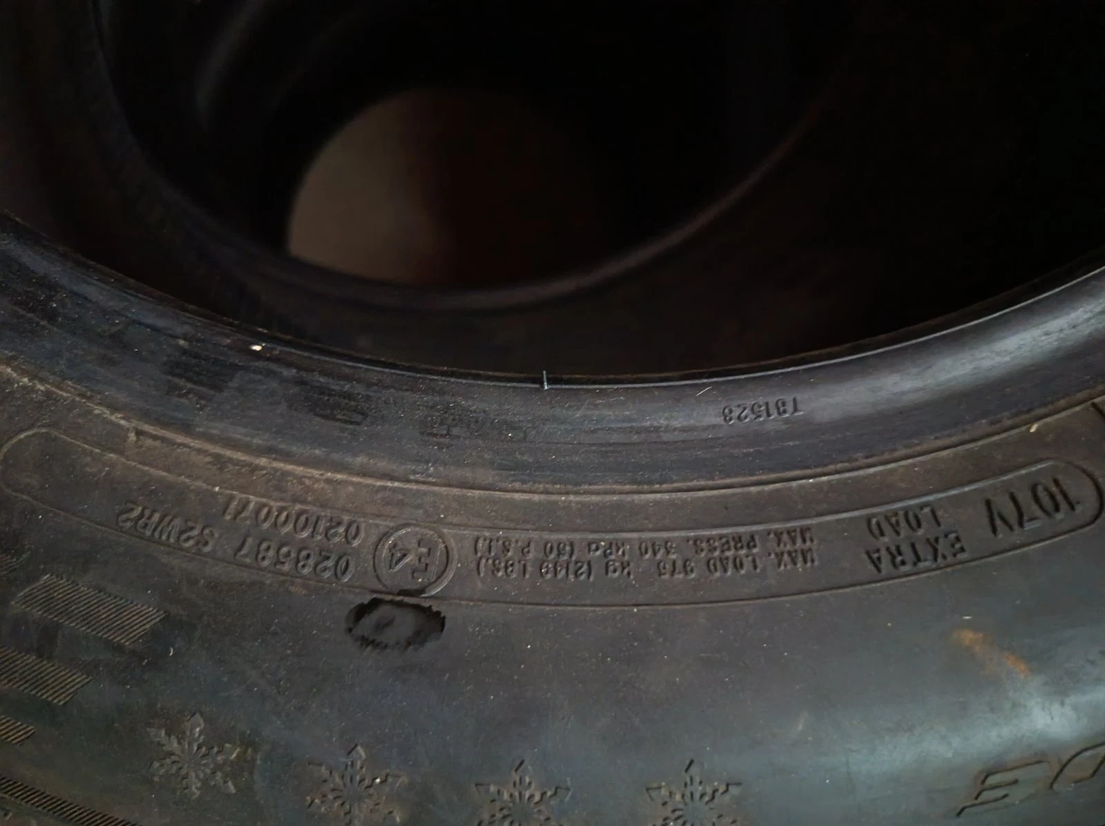���� 235/120R18 | Mobile.bg � ����������� 2