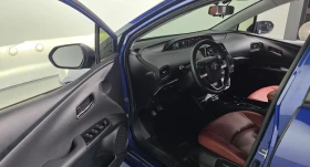 Toyota Prius 1.8 Хибрид , снимка 9