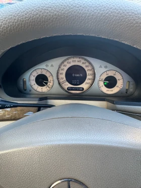 Mercedes-Benz E 320, снимка 9