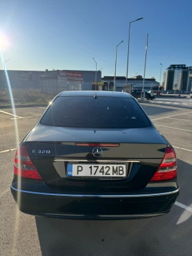 Mercedes-Benz E 320, снимка 6