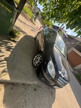 Mercedes-Benz B 180, снимка 2