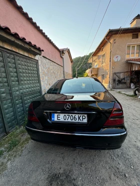 Mercedes-Benz E 320, снимка 6