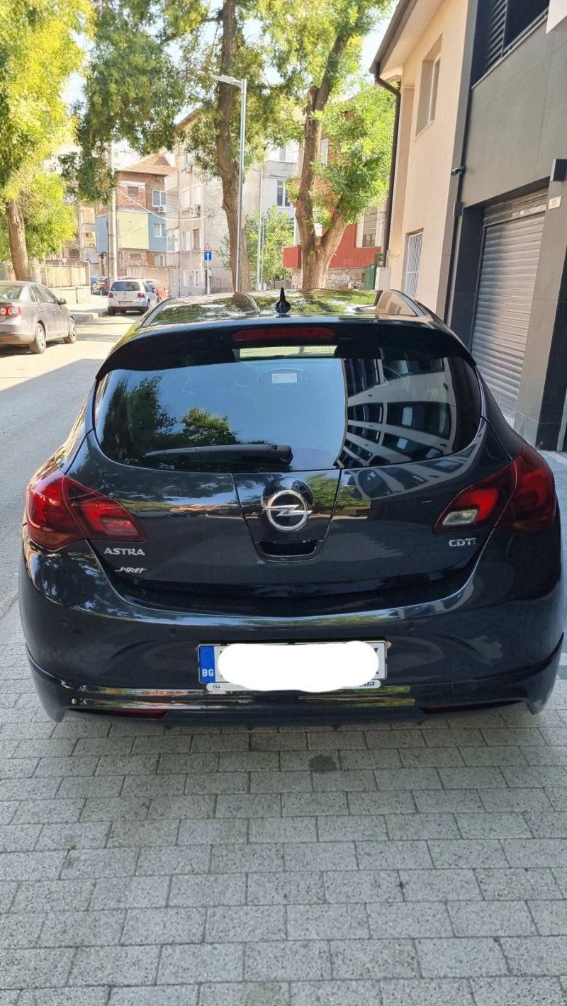 Opel Astra CDTI, снимка 5 - Автомобили и джипове - 46937782