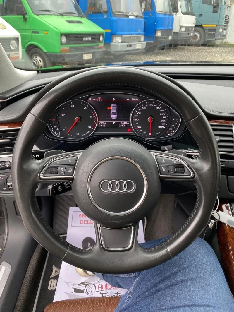 Audi A8 4.2TDI, снимка 9 - Автомобили и джипове - 47880865