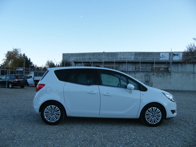 Opel Meriva 1.4 EURO 6B GAZ инжекцион, снимка 3 - Автомобили и джипове - 47958372