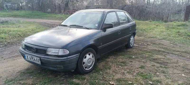 Opel Astra 1.4i, снимка 1 - Автомобили и джипове - 48370429