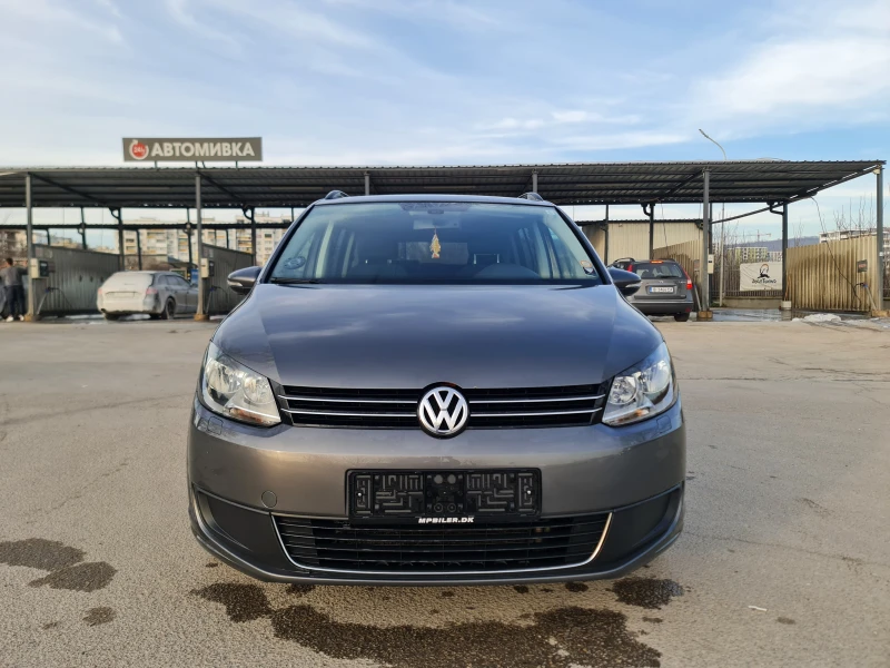 VW Touran FACE LIFT/R-LINE, снимка 2 - Автомобили и джипове - 49442143