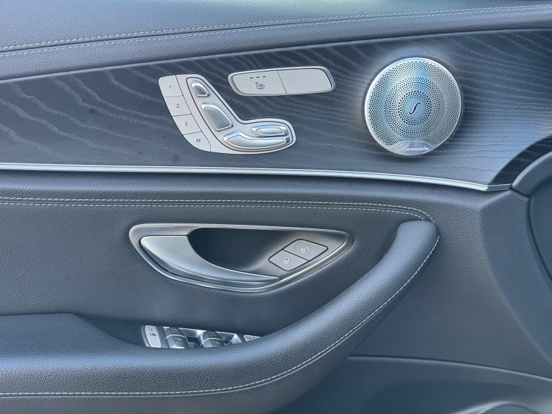 Mercedes-Benz E 220 AMG LINE!!! FUL FUL FUL!!!, снимка 12 - Автомобили и джипове - 52614764