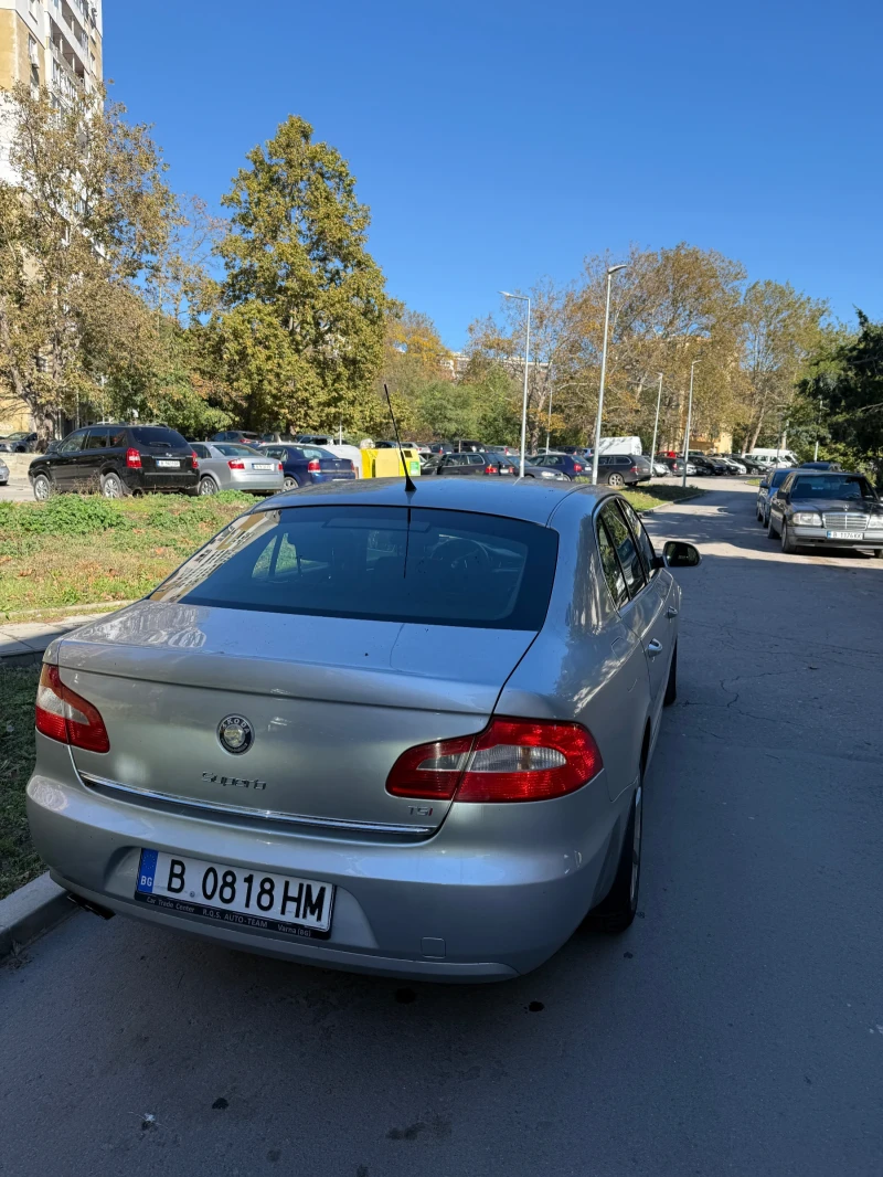 Skoda Superb, снимка 3 - Автомобили и джипове - 52588977
