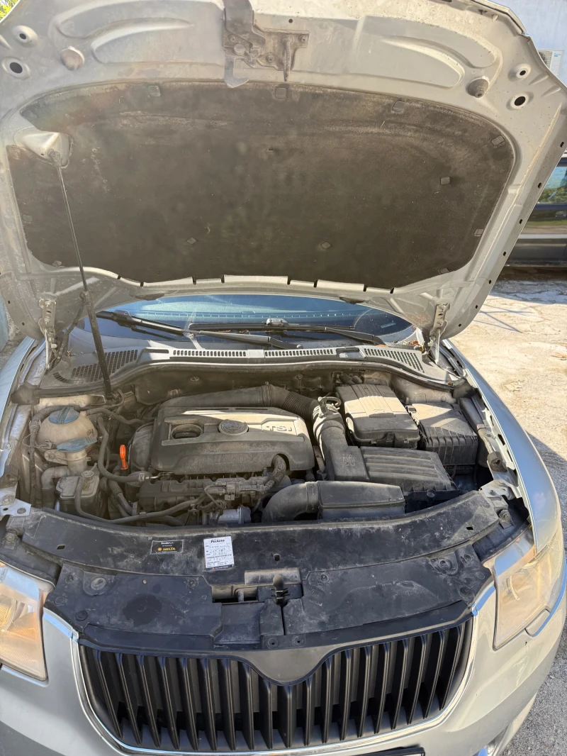 Skoda Superb, снимка 7 - Автомобили и джипове - 52588977