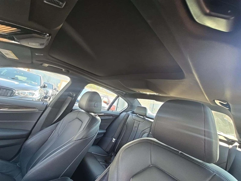 BMW 540 HeadUp* Adaptive* Harman&Kardon* Mpacket, снимка 9 - Автомобили и джипове - 52317946