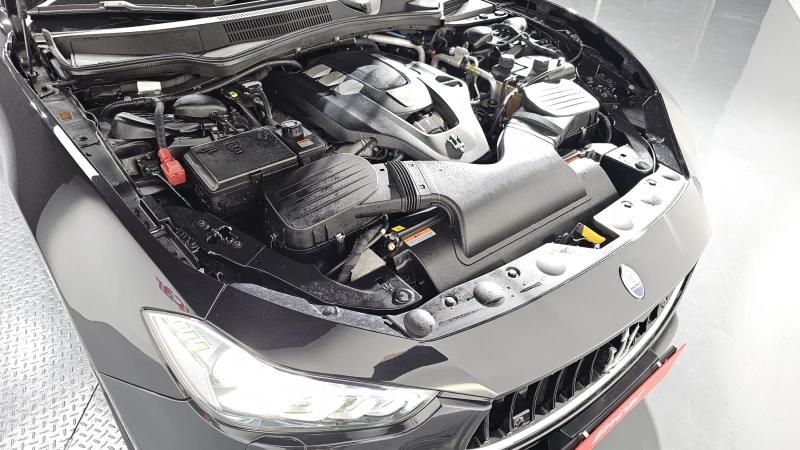 Maserati Ghibli 3.0 Sports , снимка 6 - Автомобили и джипове - 52447827