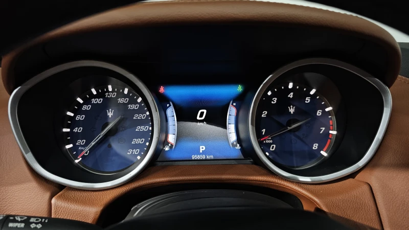 Maserati Ghibli 3.0 Sports , снимка 8 - Автомобили и джипове - 52447827