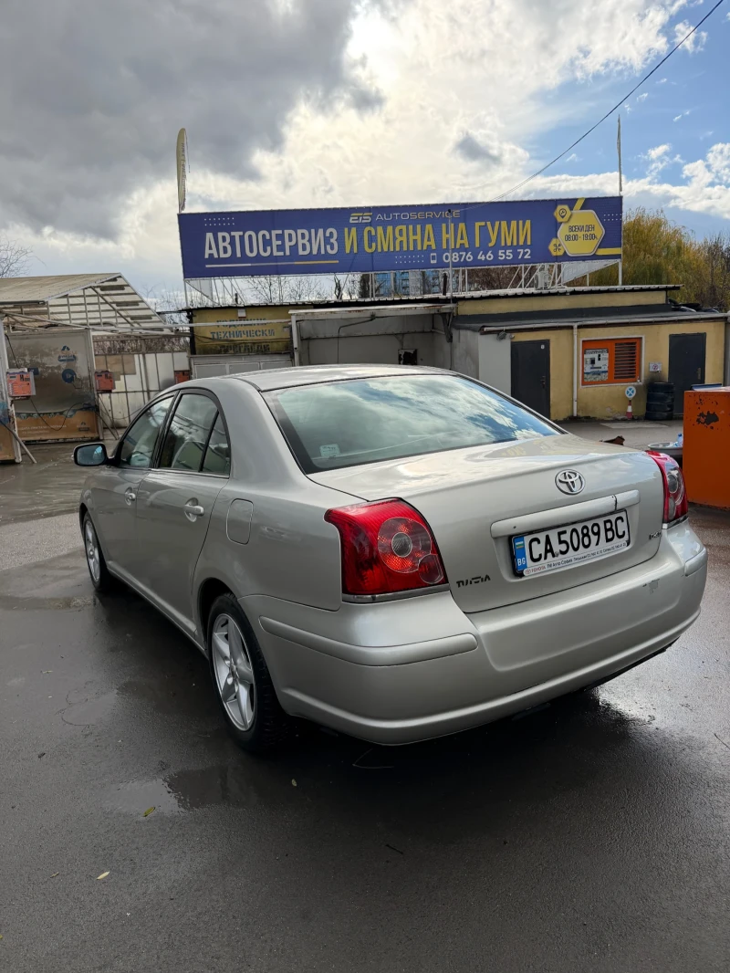 Toyota Avensis 2.0 D4d 126 коня, снимка 5 - Автомобили и джипове - 52492751