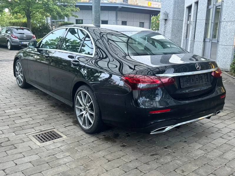 Mercedes-Benz E 400 4 MATIC, снимка 6 - Автомобили и джипове - 52695615
