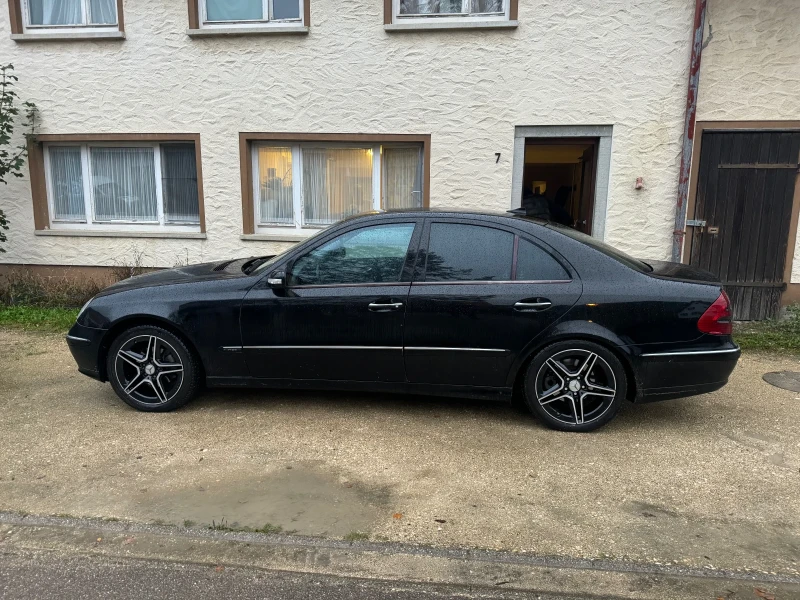 Mercedes-Benz E 320, снимка 9 - Автомобили и джипове - 52797152