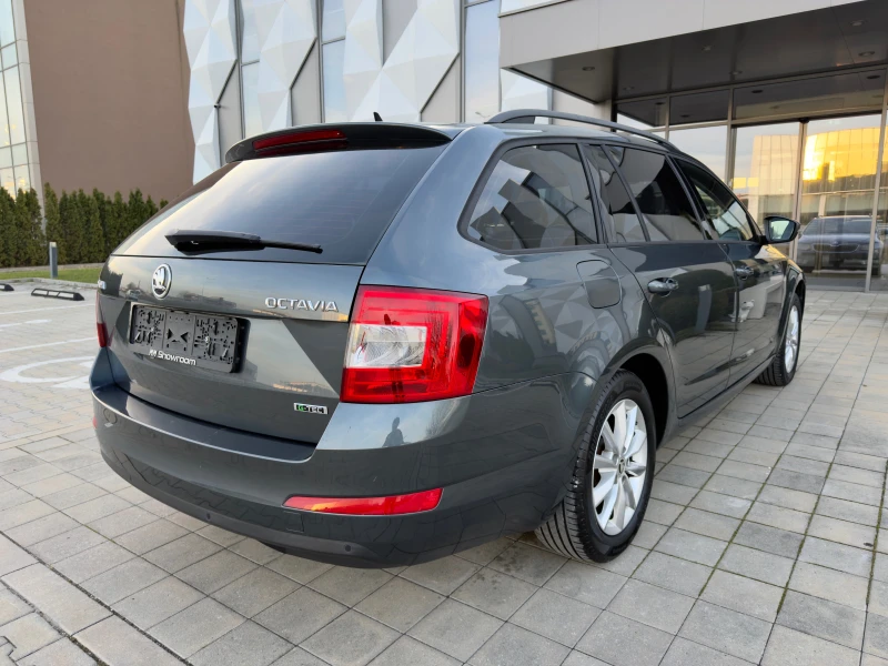 Skoda Octavia 1.4G-TEC-METAН-NAVIGATION-ПАРКТРОНИК-АВТОПИЛОТ-, снимка 4 - Автомобили и джипове - 52857640