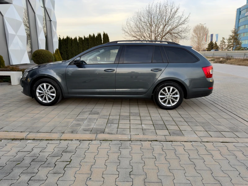 Skoda Octavia 1.4G-TEC-METAН-NAVIGATION-ПАРКТРОНИК-АВТОПИЛОТ-, снимка 7 - Автомобили и джипове - 52857640