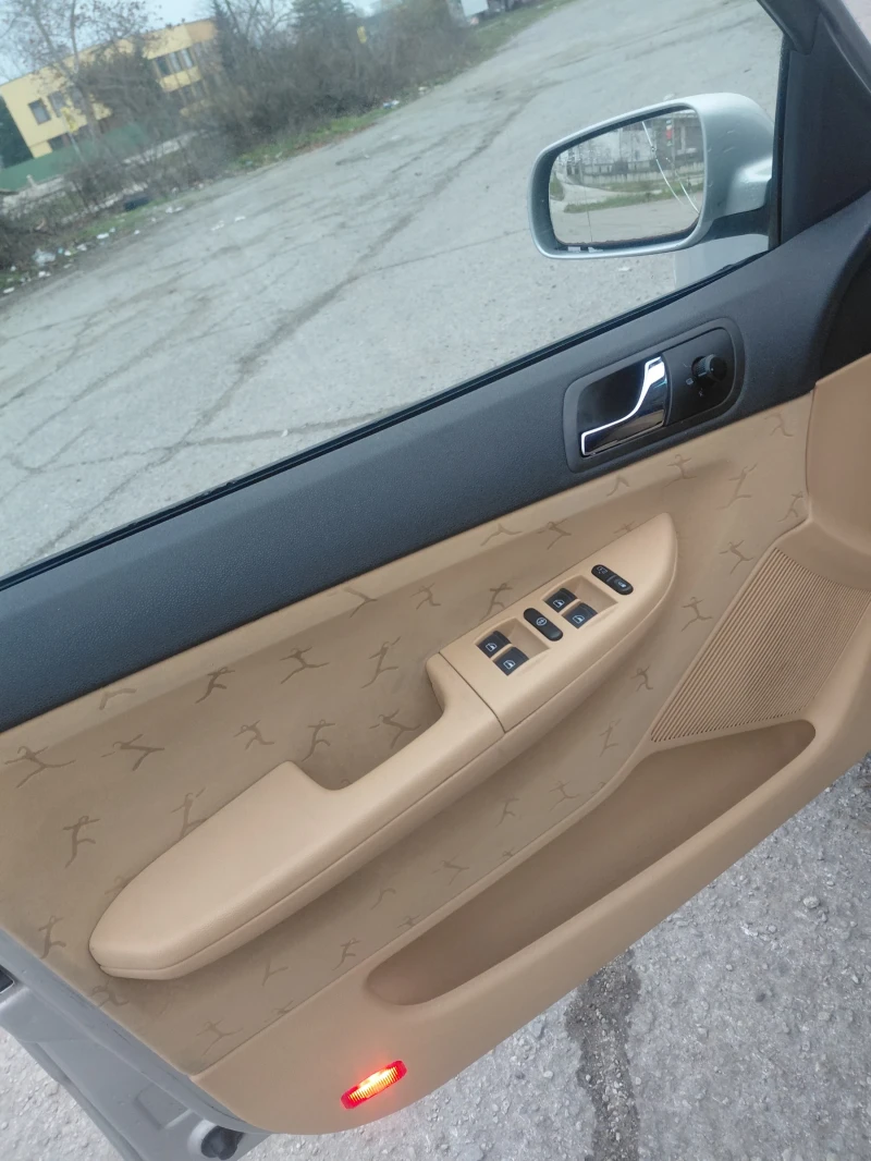 Skoda Fabia Skoda Fabia 1.9TDI 101kc, снимка 10 - Автомобили и джипове - 52876589