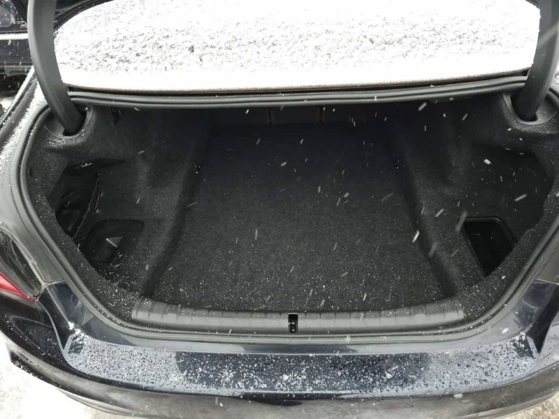 BMW 550 * M550I XDRIVE * CARFAX * ЦЕНА ДО БГ, снимка 14 - Автомобили и джипове - 53560353