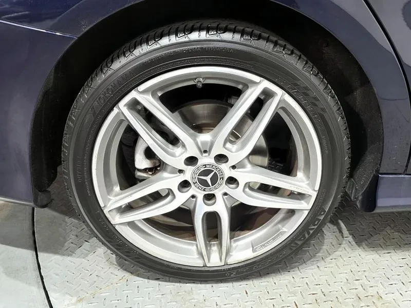 Mercedes-Benz CLA 220 Amg Line, снимка 9 - Автомобили и джипове - 55110646