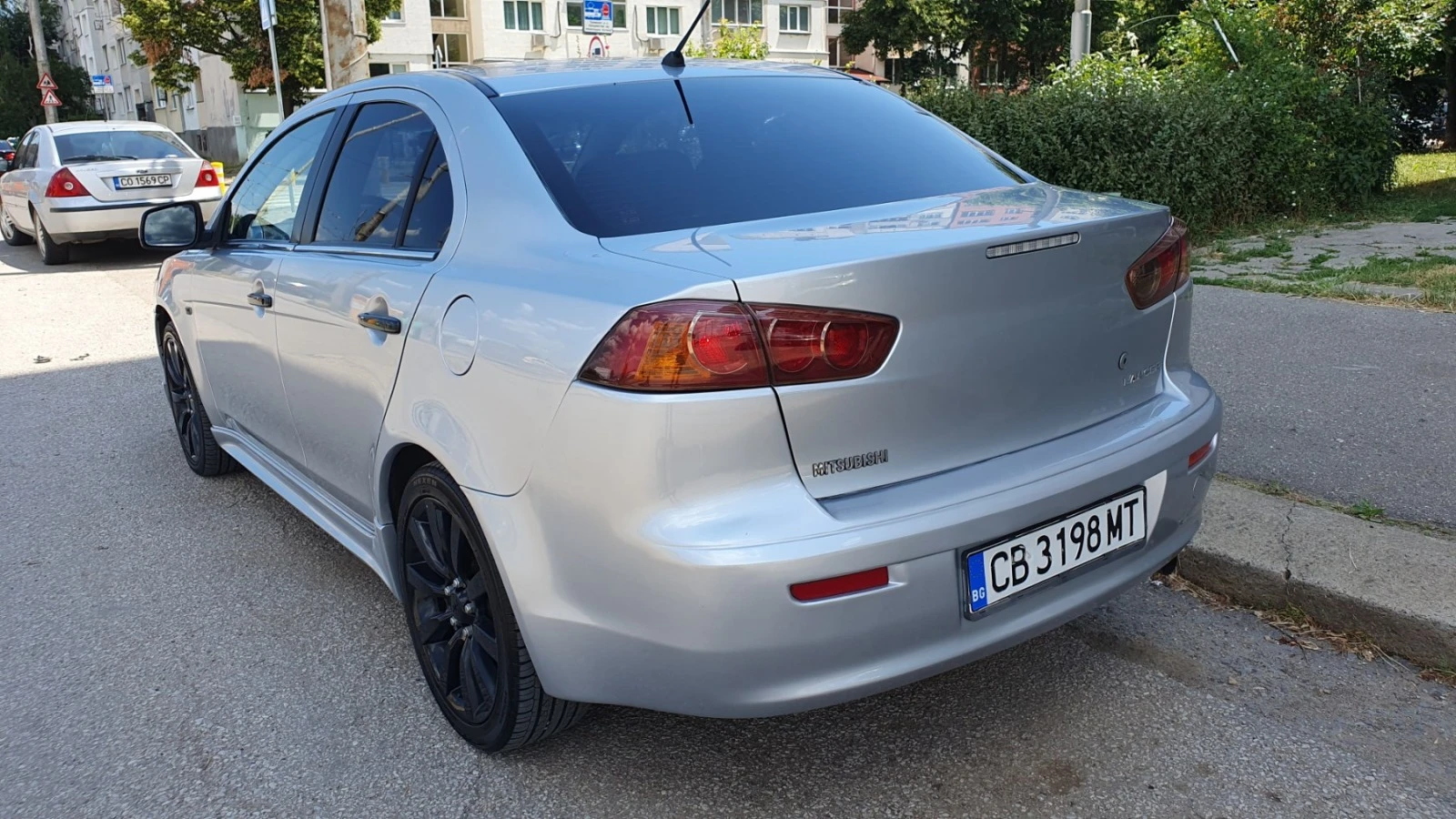 Mitsubishi Lancer 2.0Tdi 140кс FULL - изображение 3