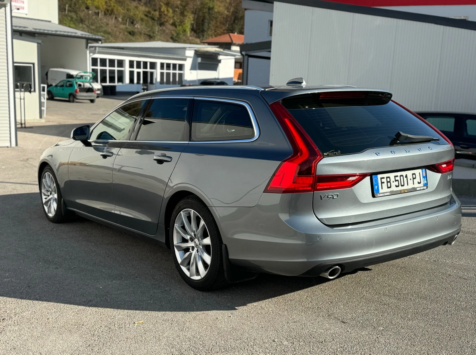 Volvo V90 2.0 D4 190 hp - изображение 5