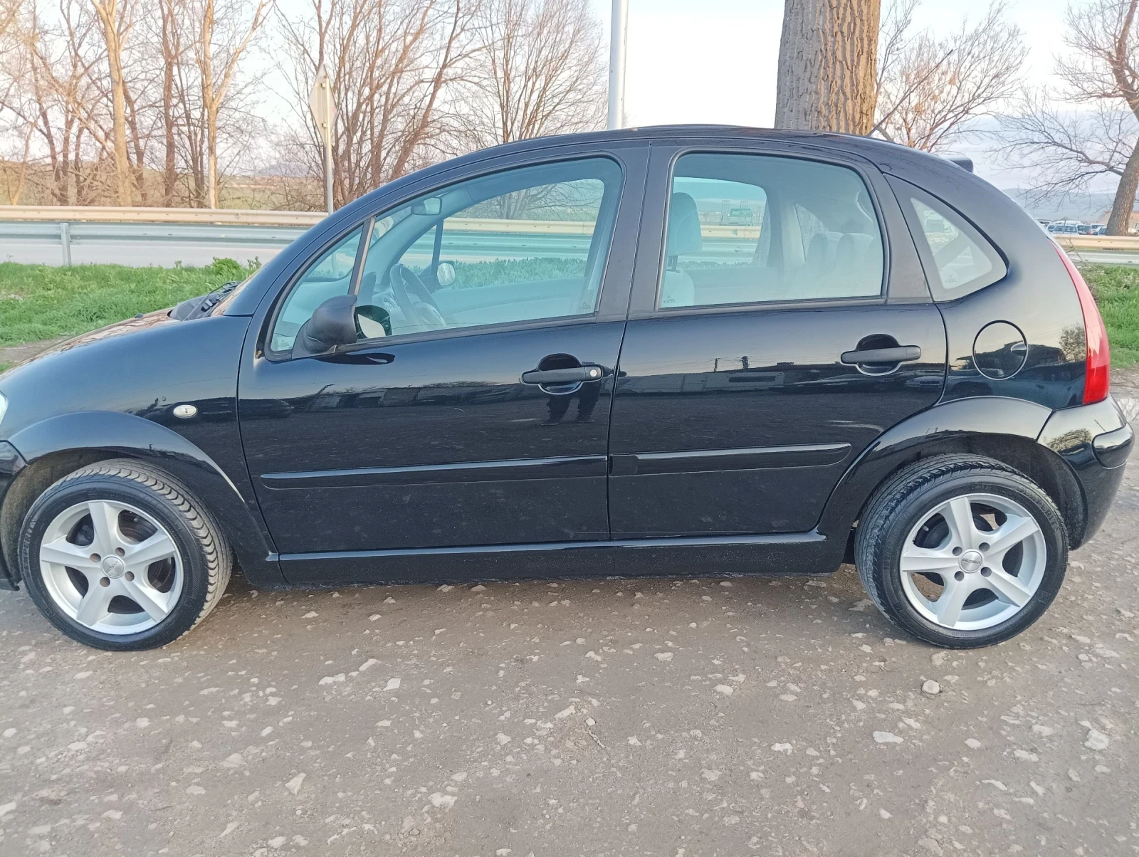 Citroen C3 1.4i - изображение 2