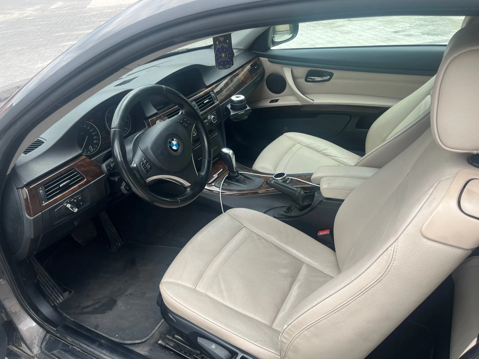 BMW 320  - изображение 9