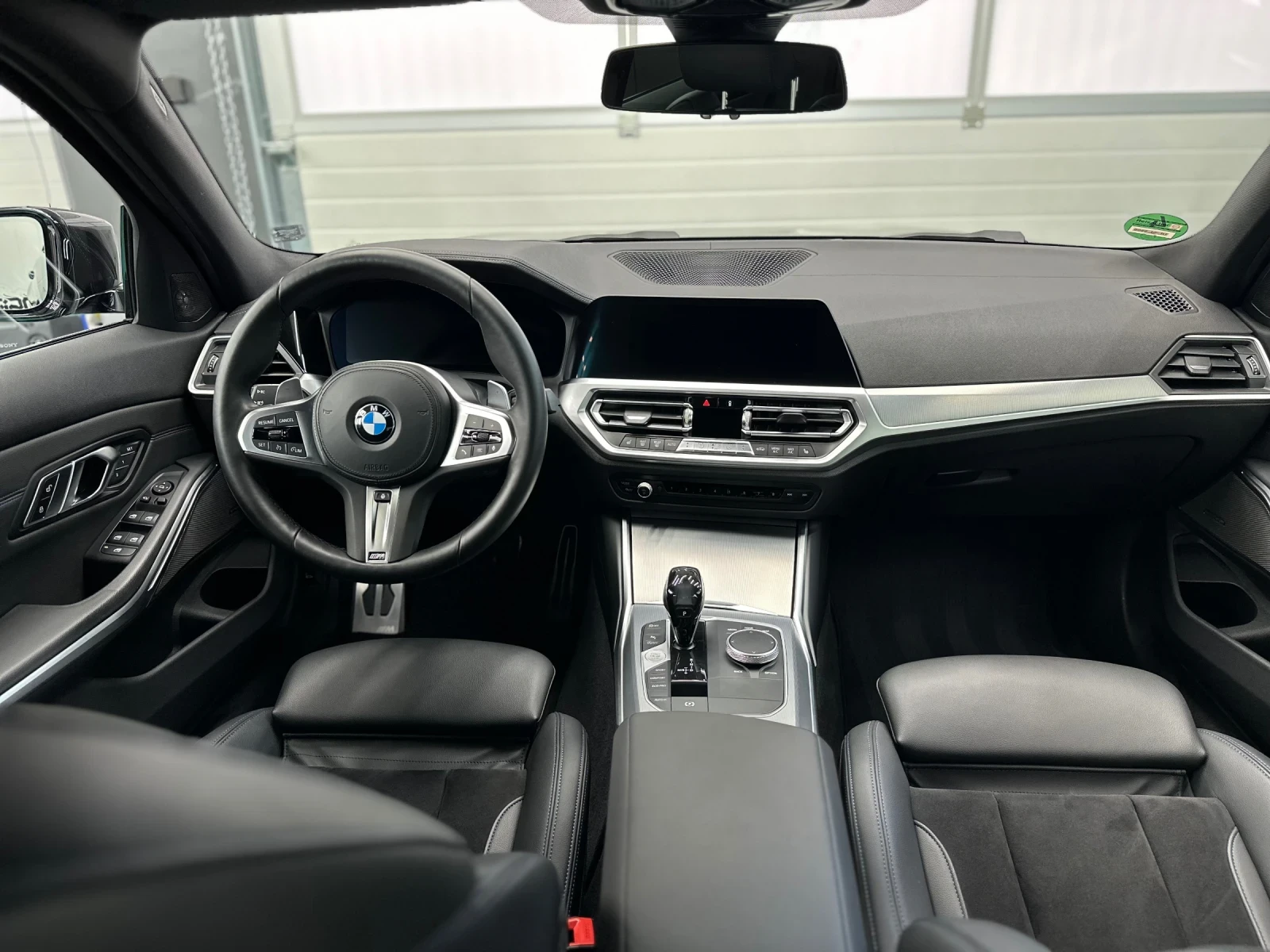 BMW 320  - изображение 9