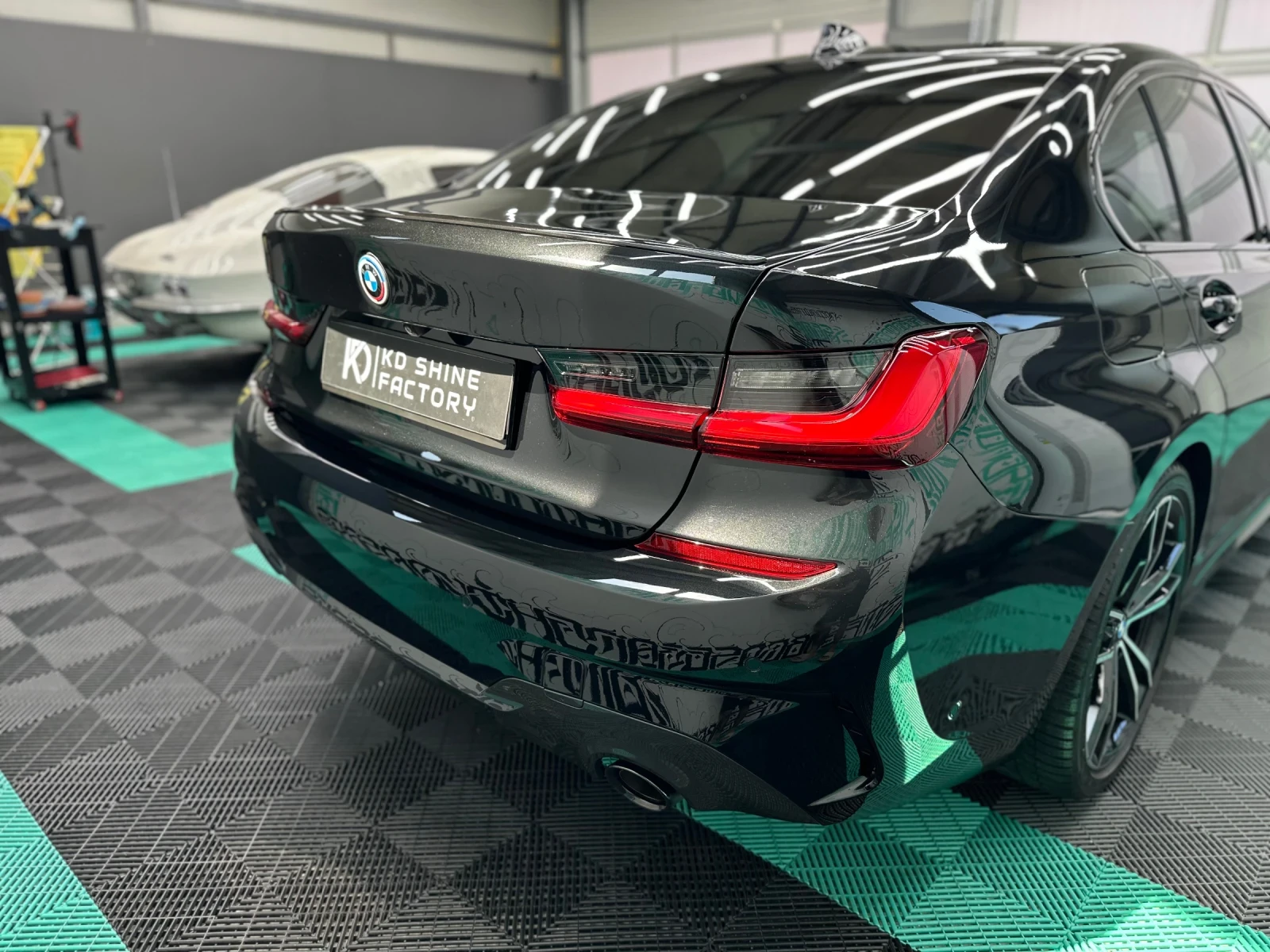 BMW 320  - изображение 3
