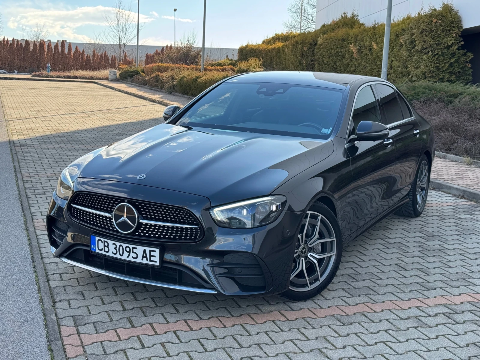 Mercedes-Benz E 220 AMG LINE!!! FUL FUL FUL!!! - изображение 2