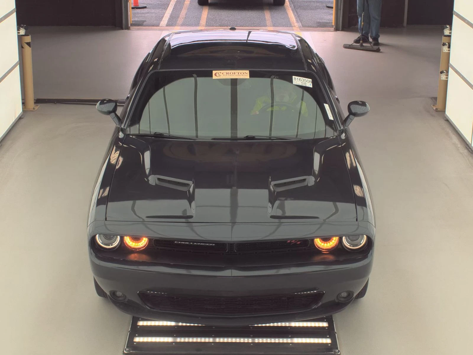 Dodge Challenger R/T | Mobile.bg — изображение 2