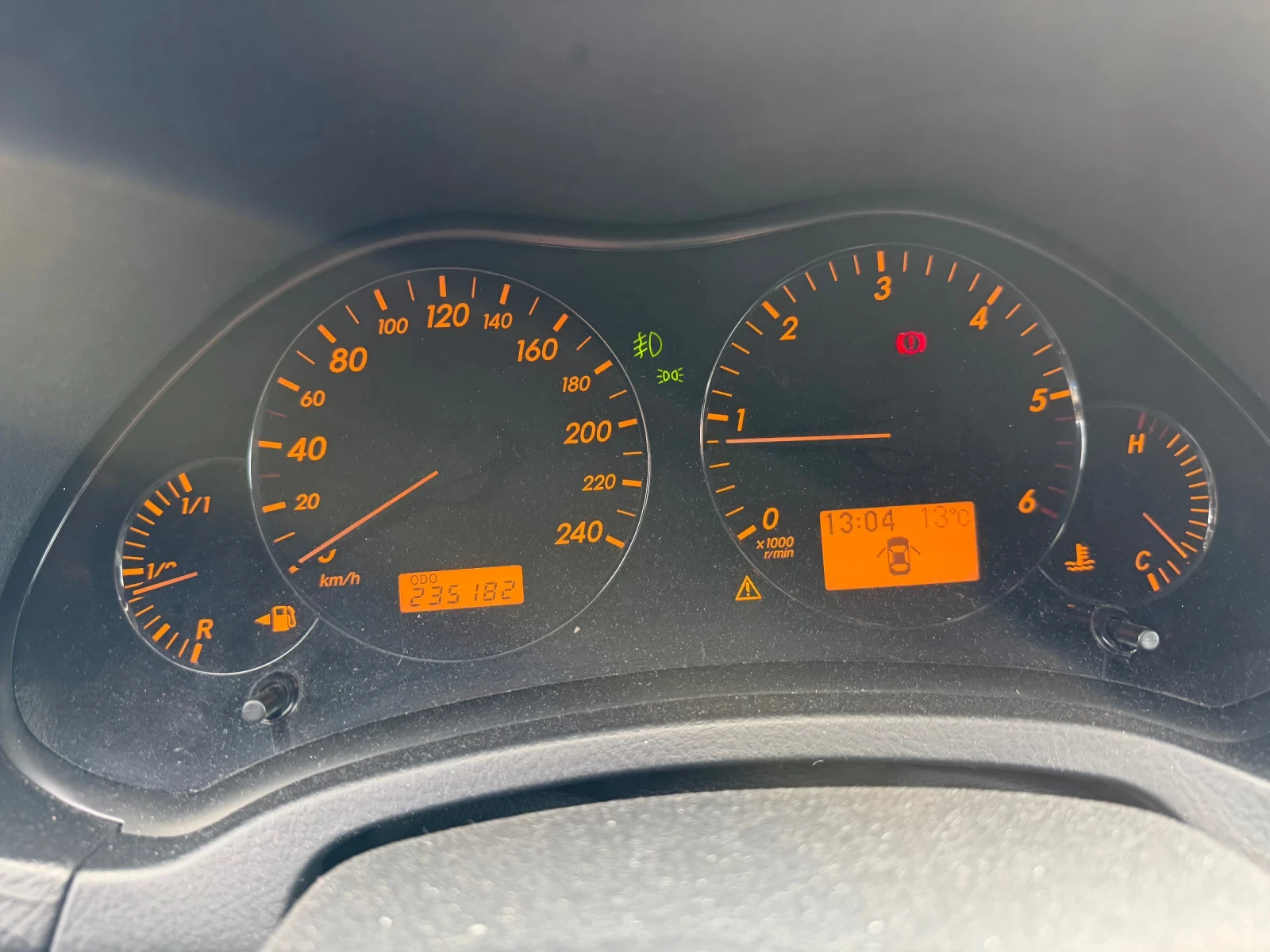 Toyota Avensis 2.0 D4d 126 коня - изображение 7