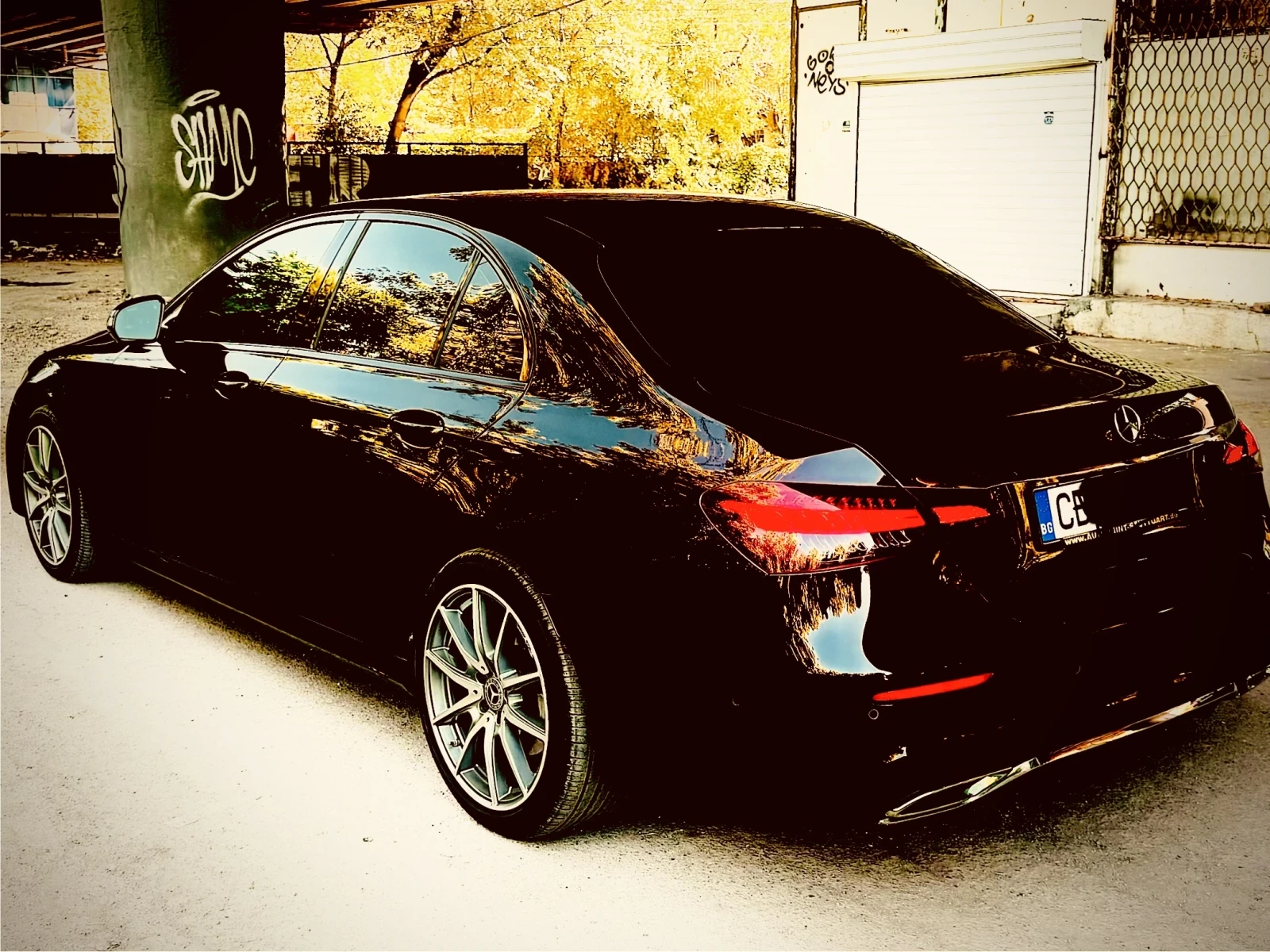 Mercedes-Benz E 400 d 4 MATIC, снимка 5 - Автомобили и джипове - 55018313