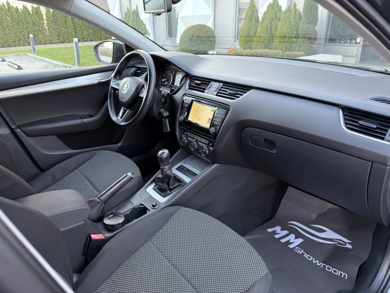 Skoda Octavia 1.4G-TEC-META�-NAVIGATION-����������-���������- | Mobile.bg � ����������� 11