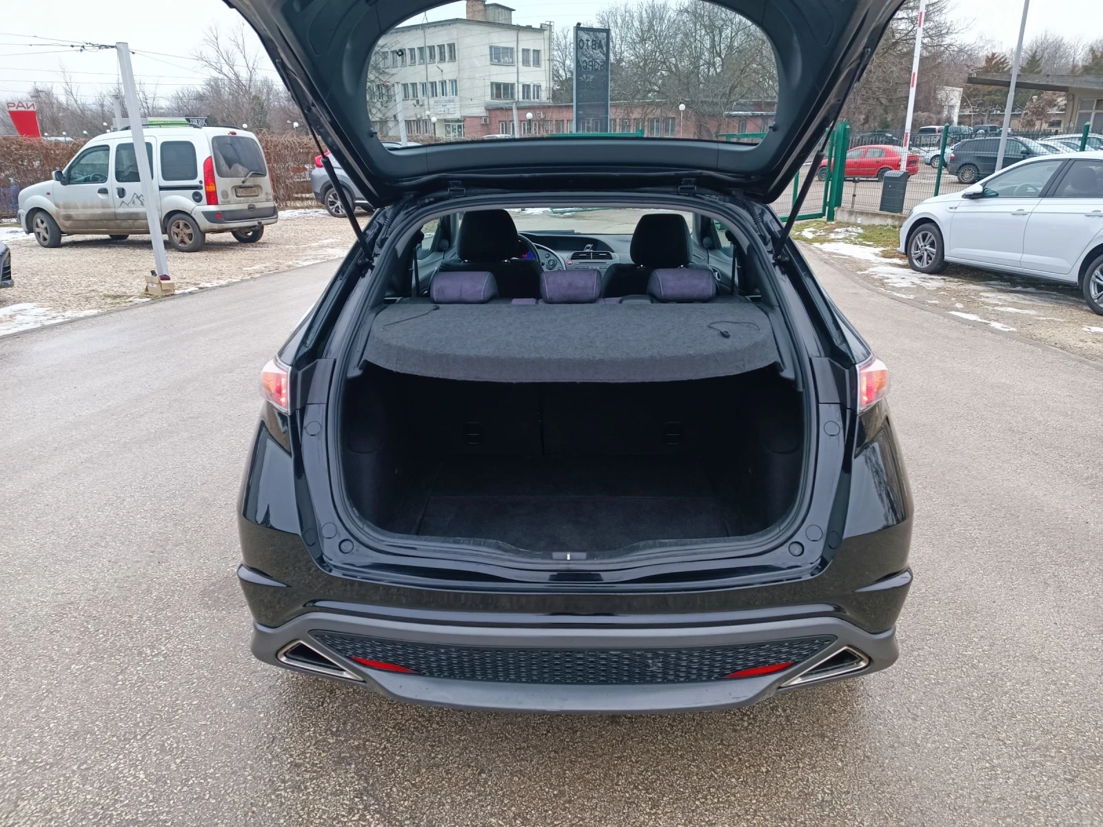 Honda Civic 1.8i-140кс-ШВЕЙЦАРИЯ-РЪЧКА-6ск-TypeS - изображение 5