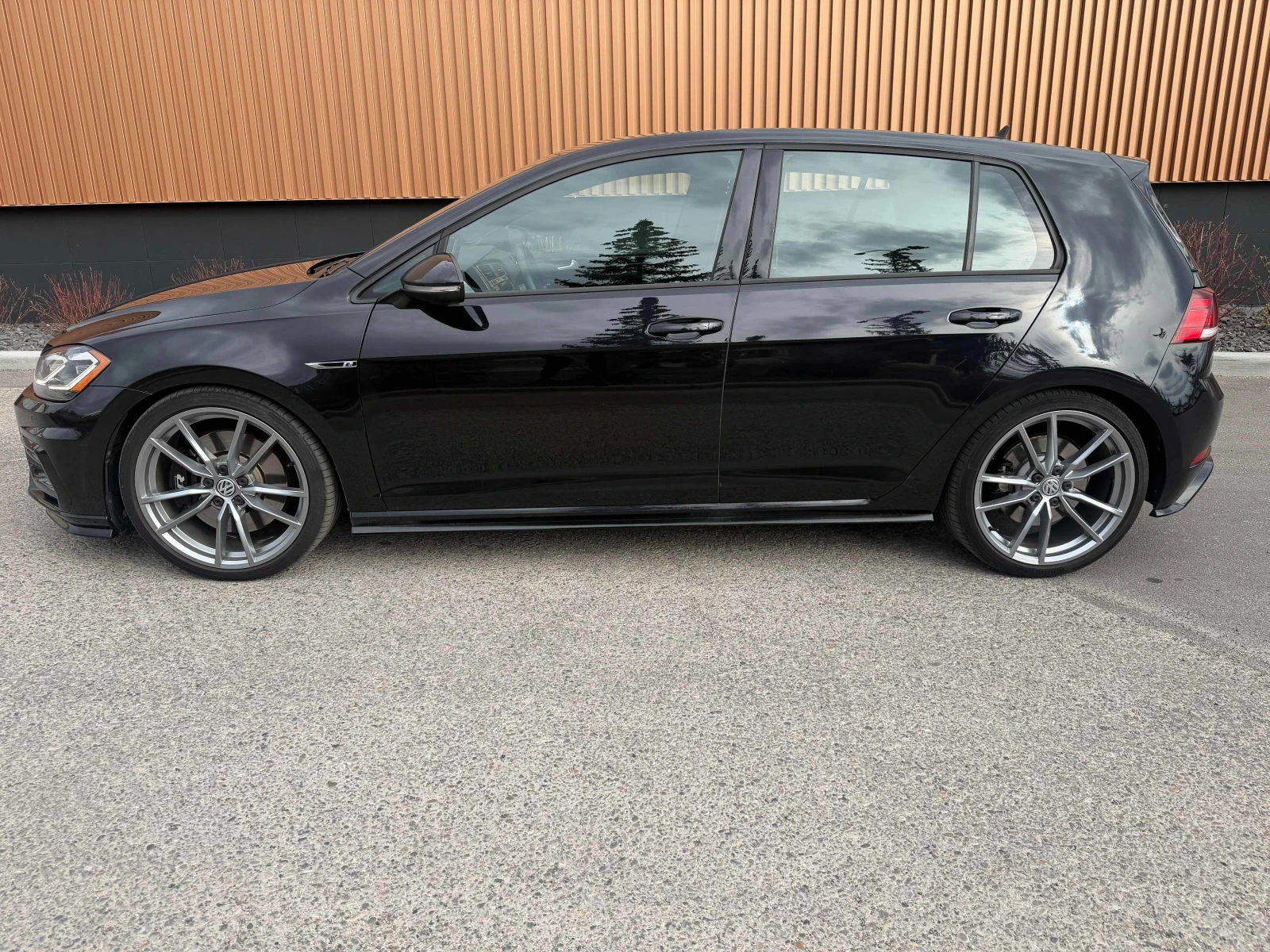 VW Golf * * CARFAX * * АВТО КРЕДИТ * * Цена до БГ * * , снимка 3 - Автомобили и джипове - 54496906
