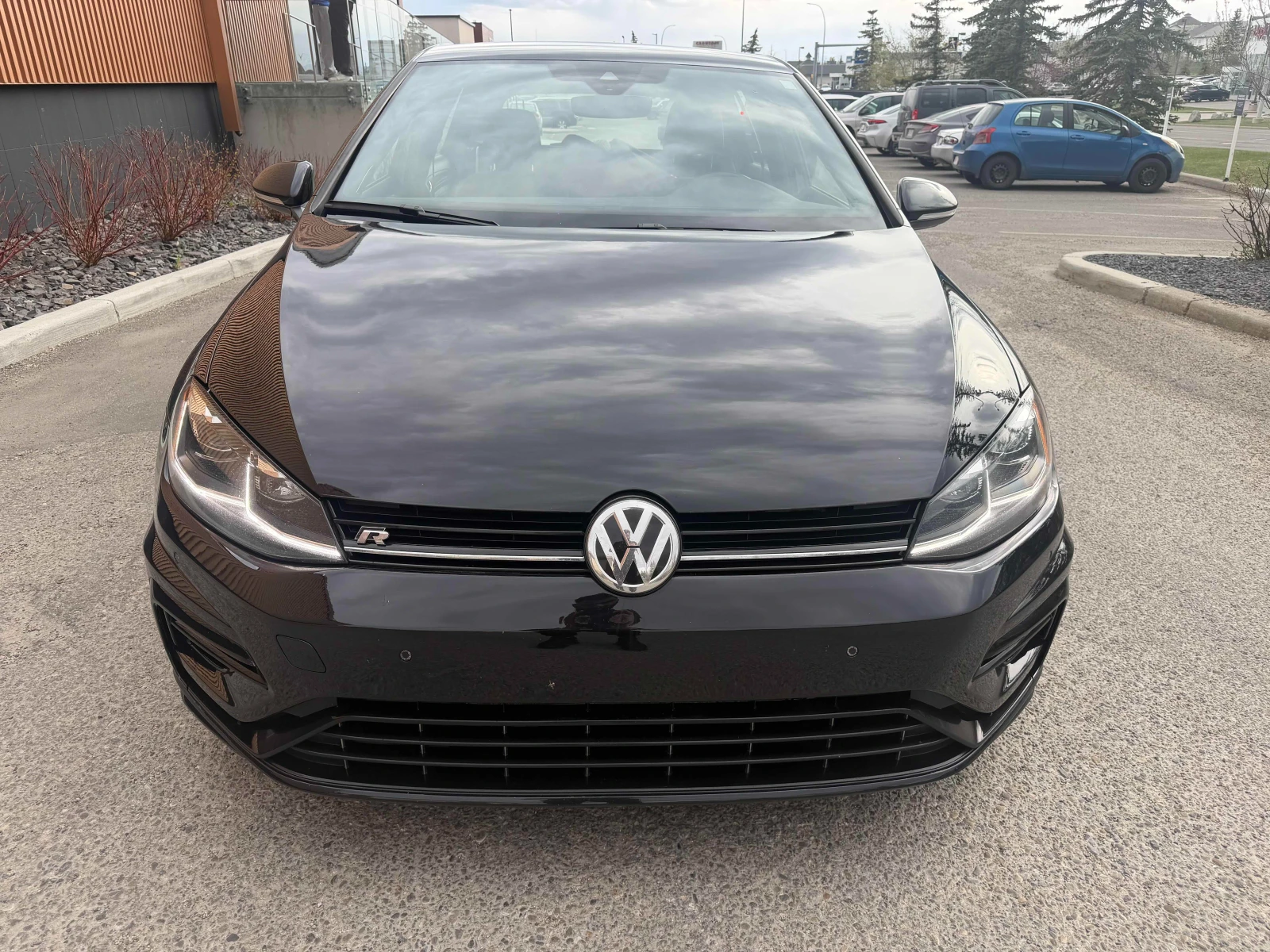 VW Golf * * CARFAX * * АВТО КРЕДИТ * * Цена до БГ * * , снимка 2 - Автомобили и джипове - 54496906