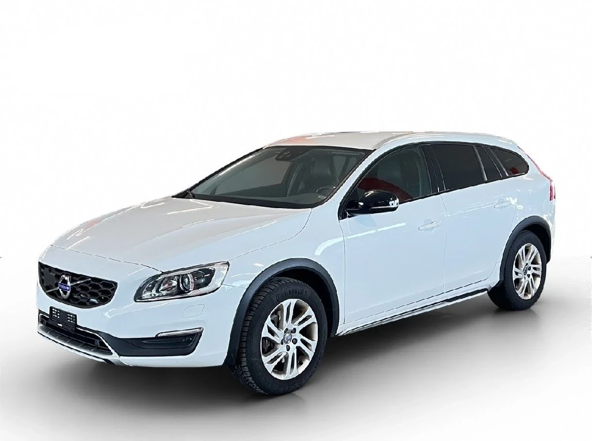 Volvo V60 Cross Country 2.4d D4 AWD, снимка 3 - Автомобили и джипове - 54671749