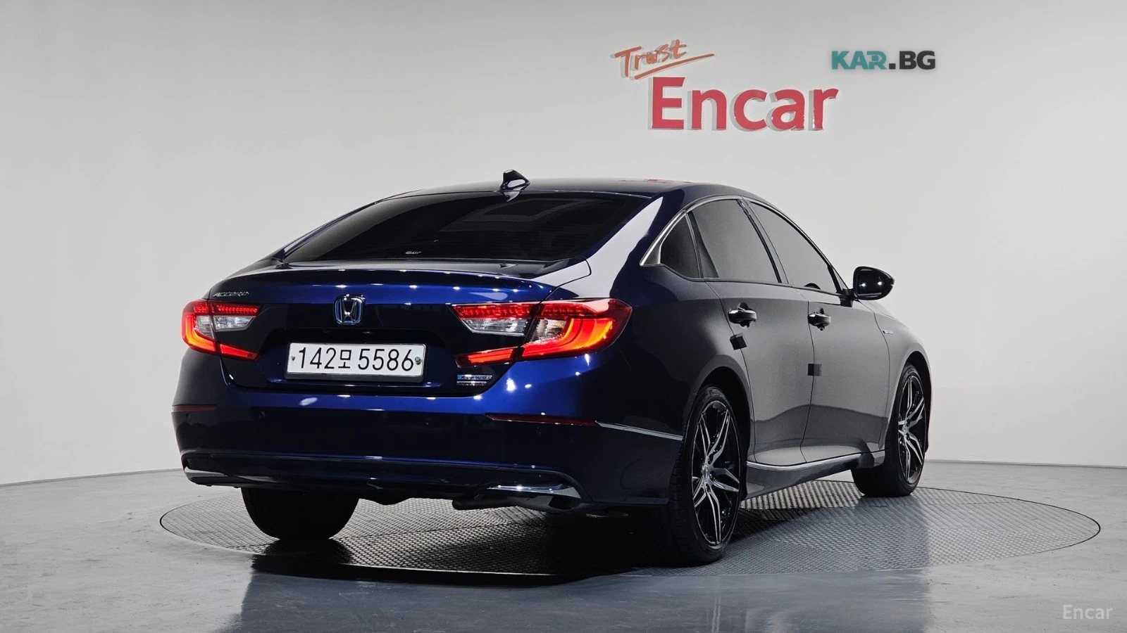 Honda Accord HYBRID TOURING / ОБДУХВАНЕ / ПОДГРЕВИ / HEADUP, снимка 2 - Автомобили и джипове - 54777581
