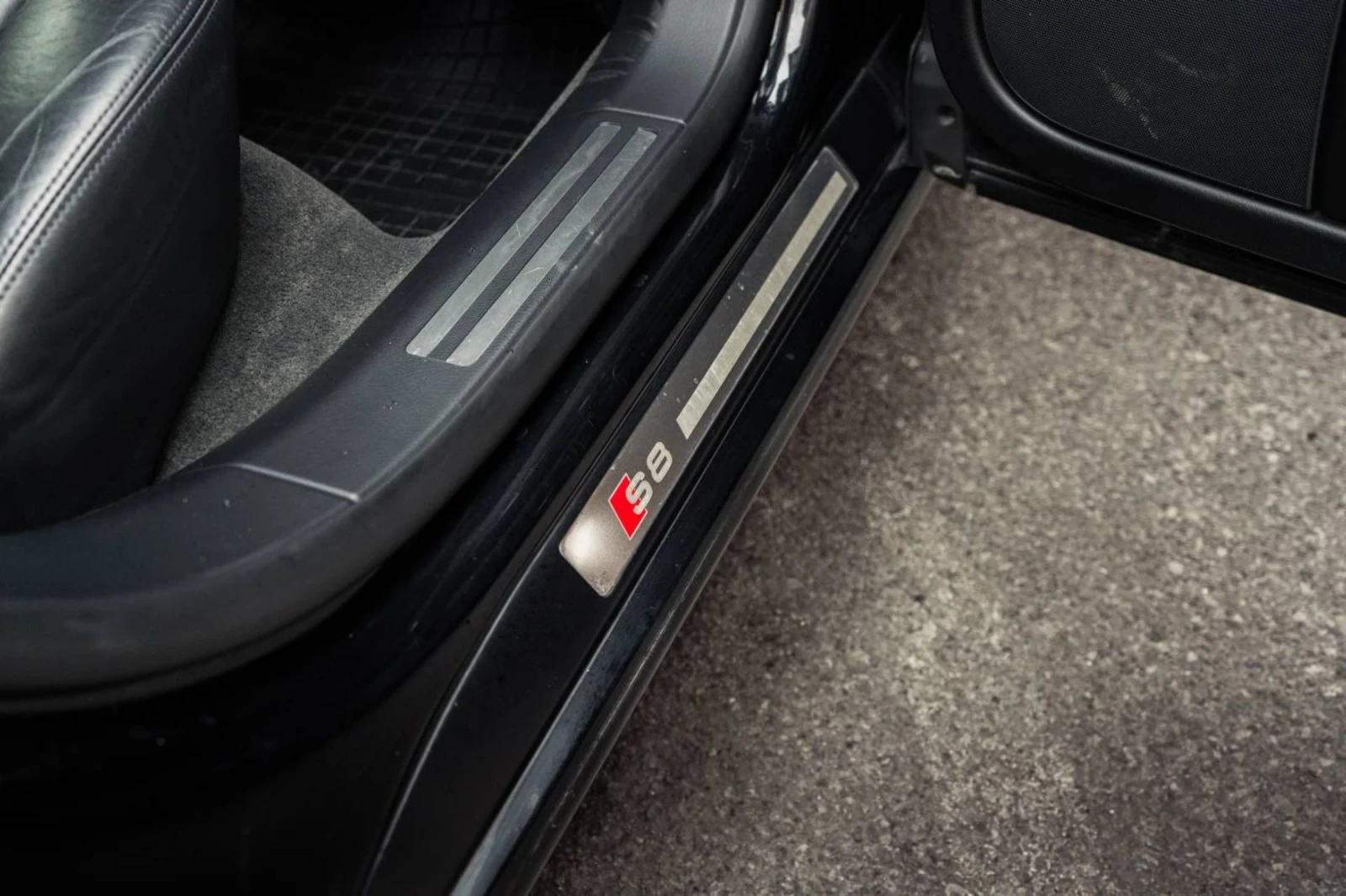 Audi S8 5.2, снимка 17 - Автомобили и джипове - 55440000